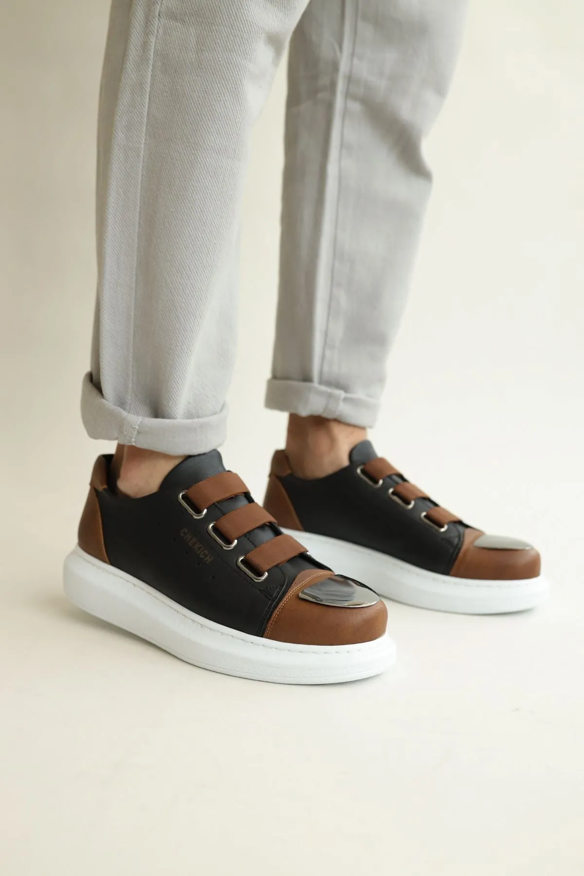 Black Brown Sneaker CH251