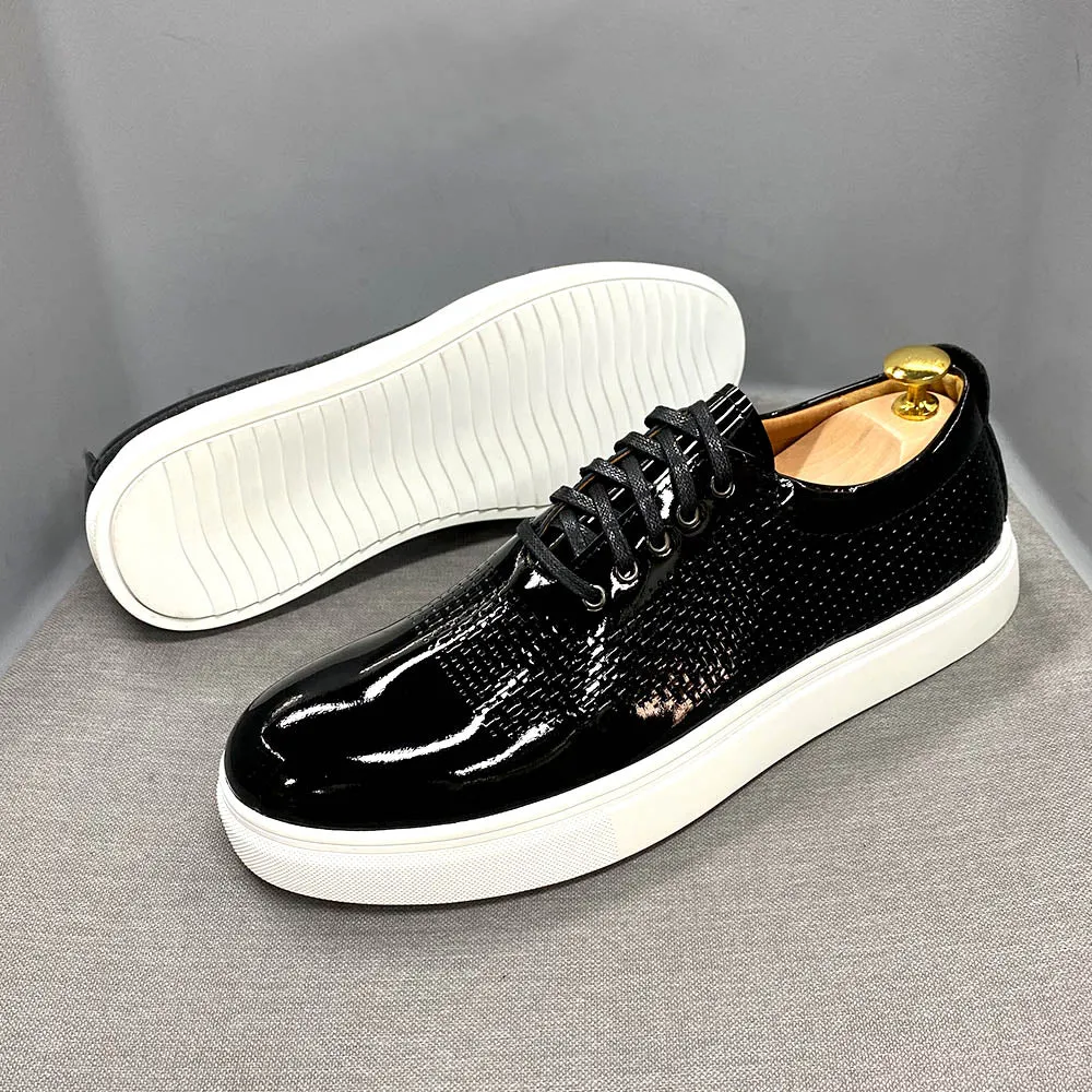 Black Venom Leather Lace-Up Sneaker