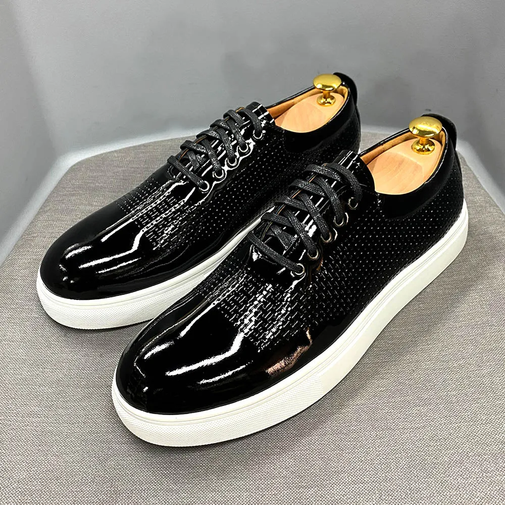 Black Venom Leather Lace-Up Sneaker