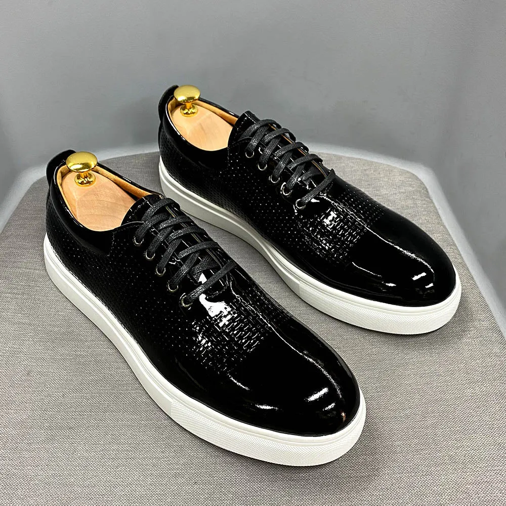 Black Venom Leather Lace-Up Sneaker