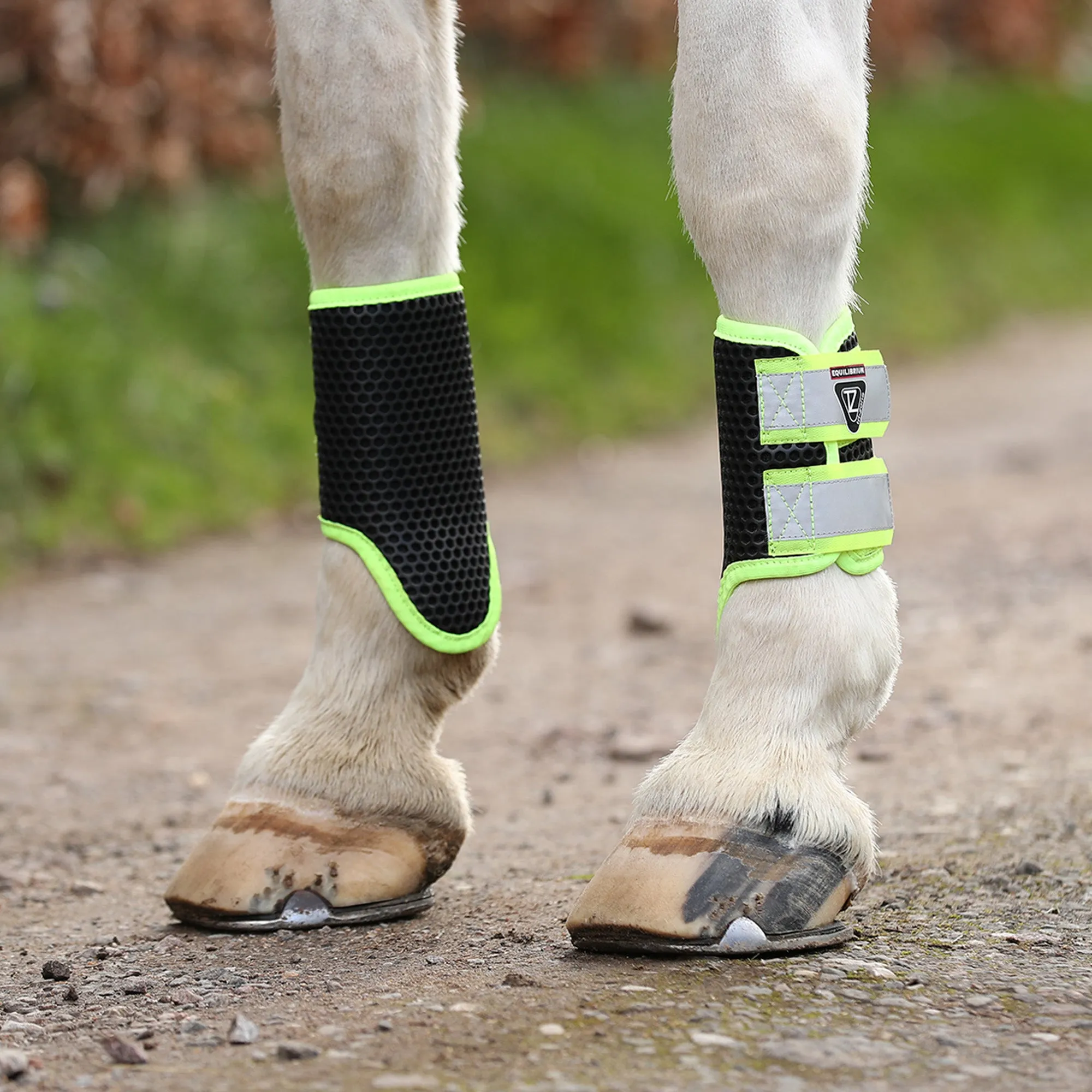 Equilibrium Tri-Zone Brushing Boots - Black/Fluorescent