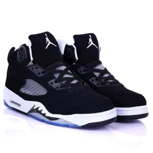 Jord  Black Designed Classic Retro Basketball sneakers With White Sole