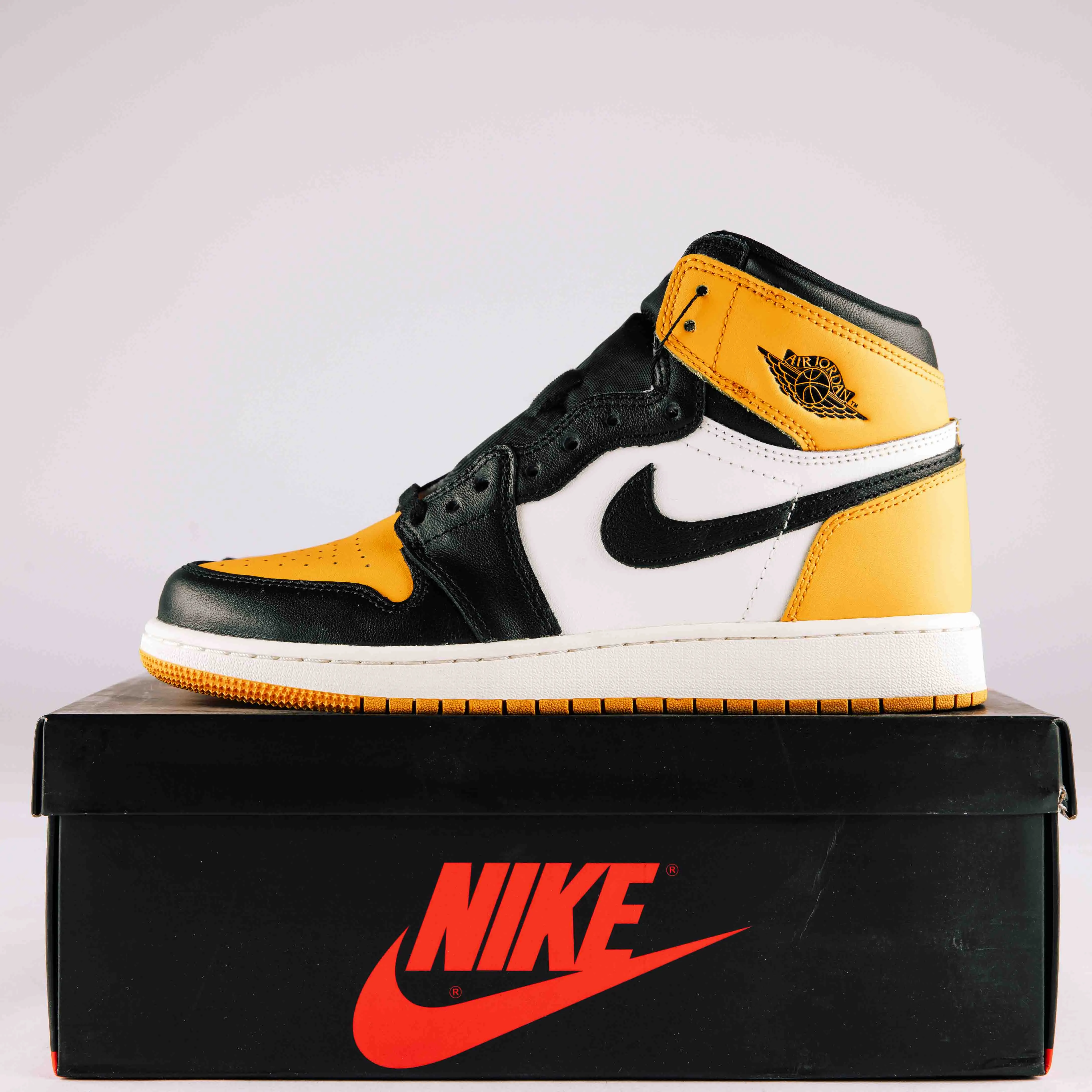 Jordan 1 Retro High OG Taxi (GS) (Used) 0099