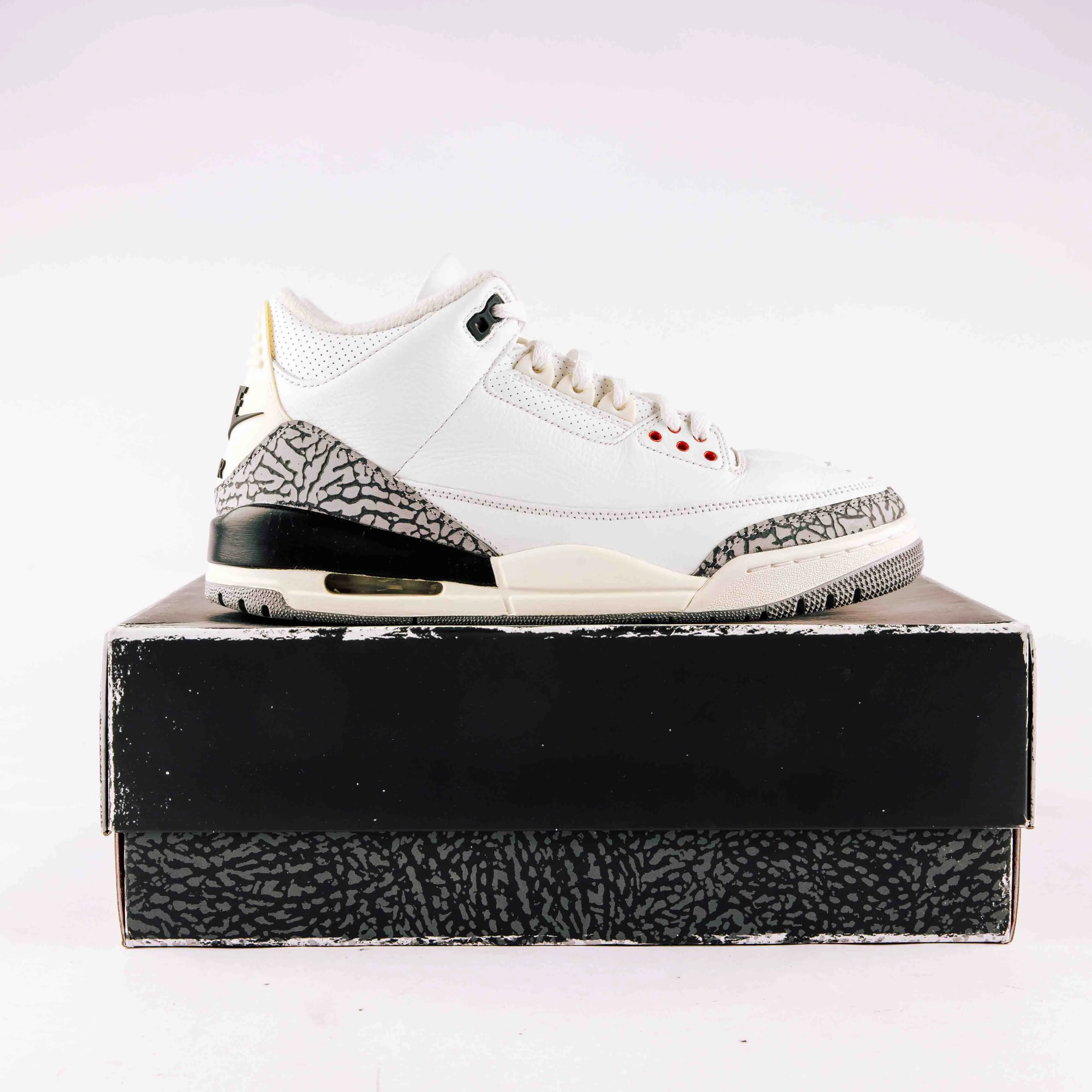 Jordan 3 Retro White Cement Reimagined - Used - 0769