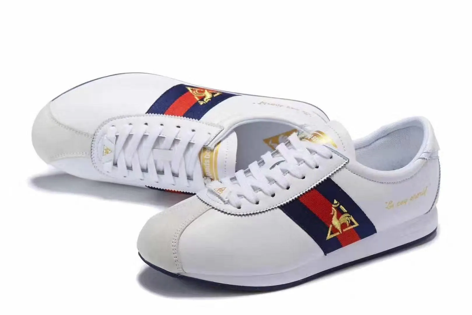 Le Coq Sportif Quartz Premium Men'White Blue and Red Sneakers