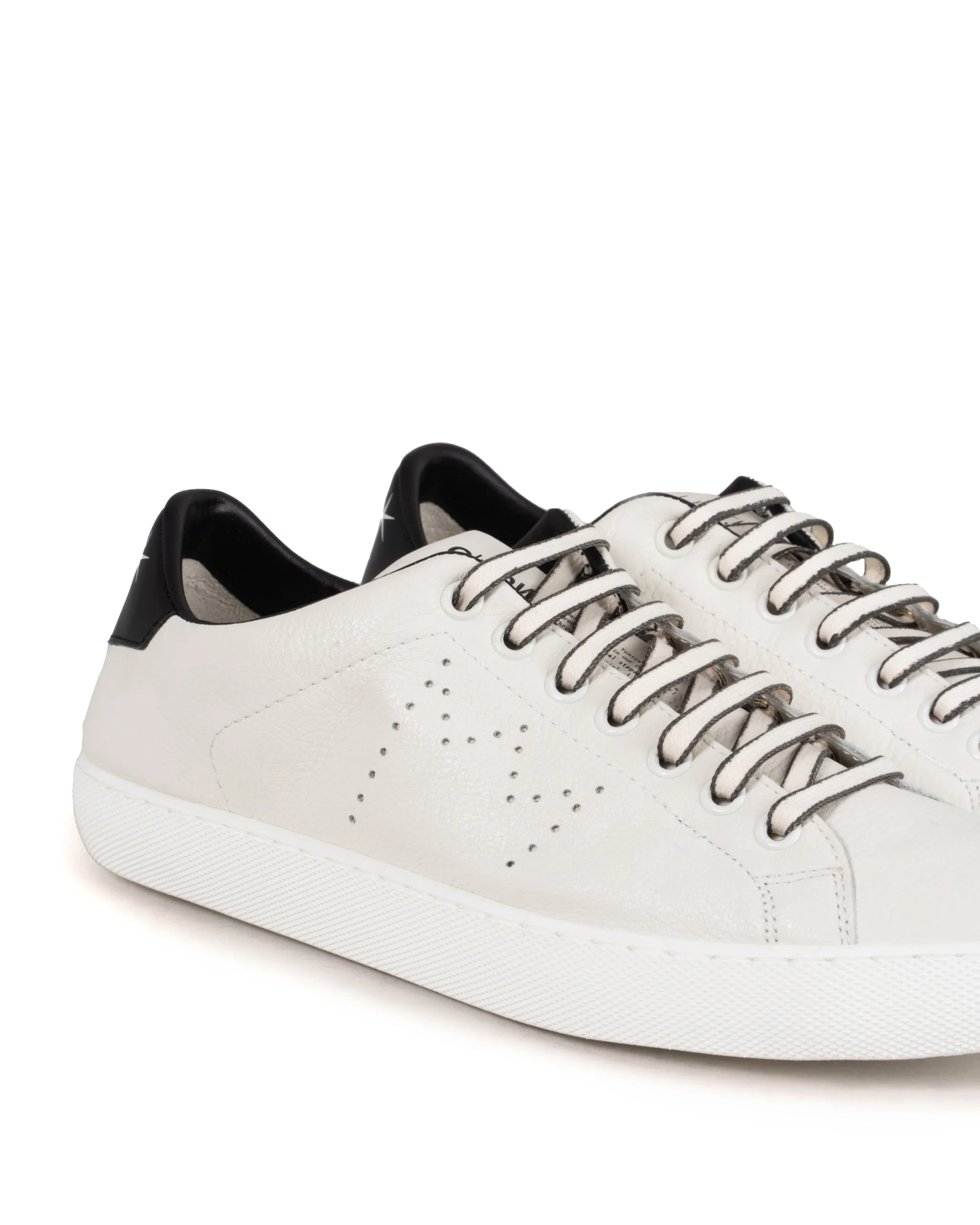 LEATHER CROWN | NAPPA LOW TOP SNEAKER