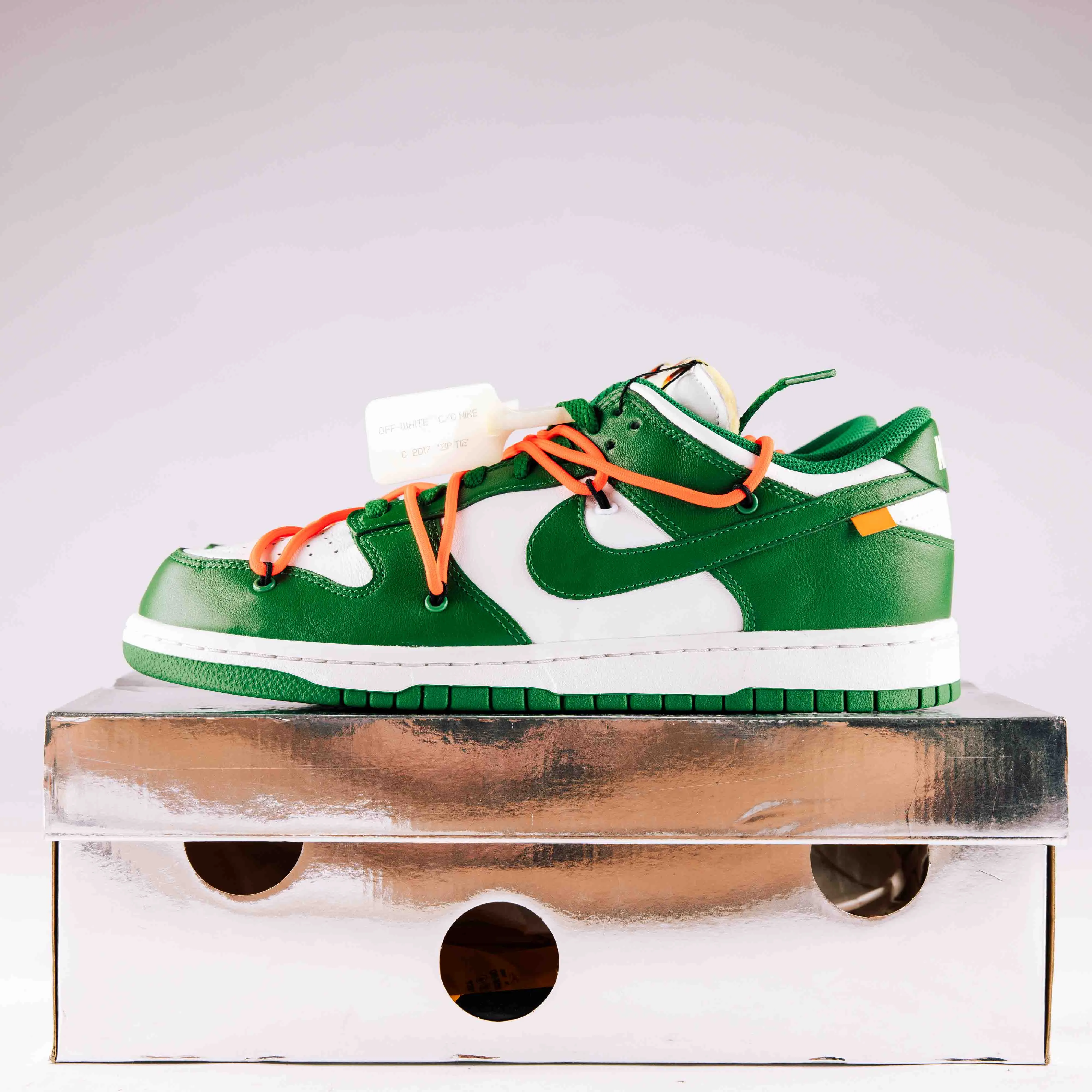 Nike Dunk Low Off-White Pine Green - Used - 0672