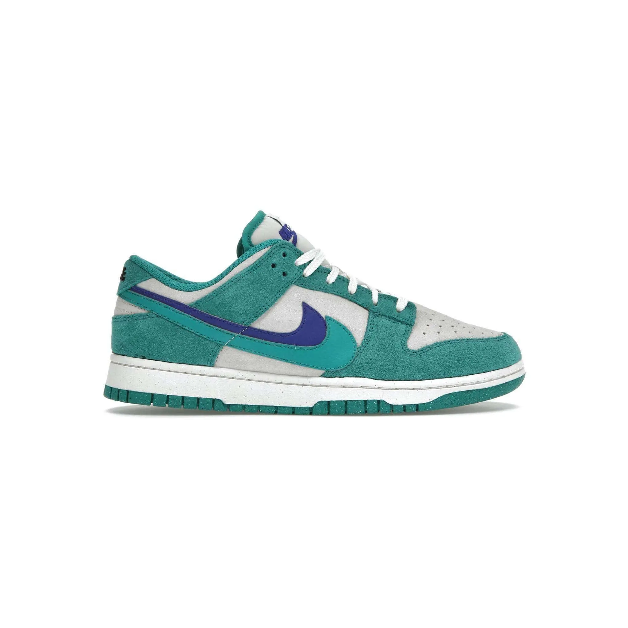 Nike Dunk Low SE 85 Neptune Green (W)