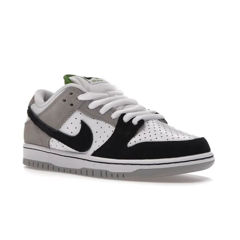 Nike SB Dunk Low Chlorophyll