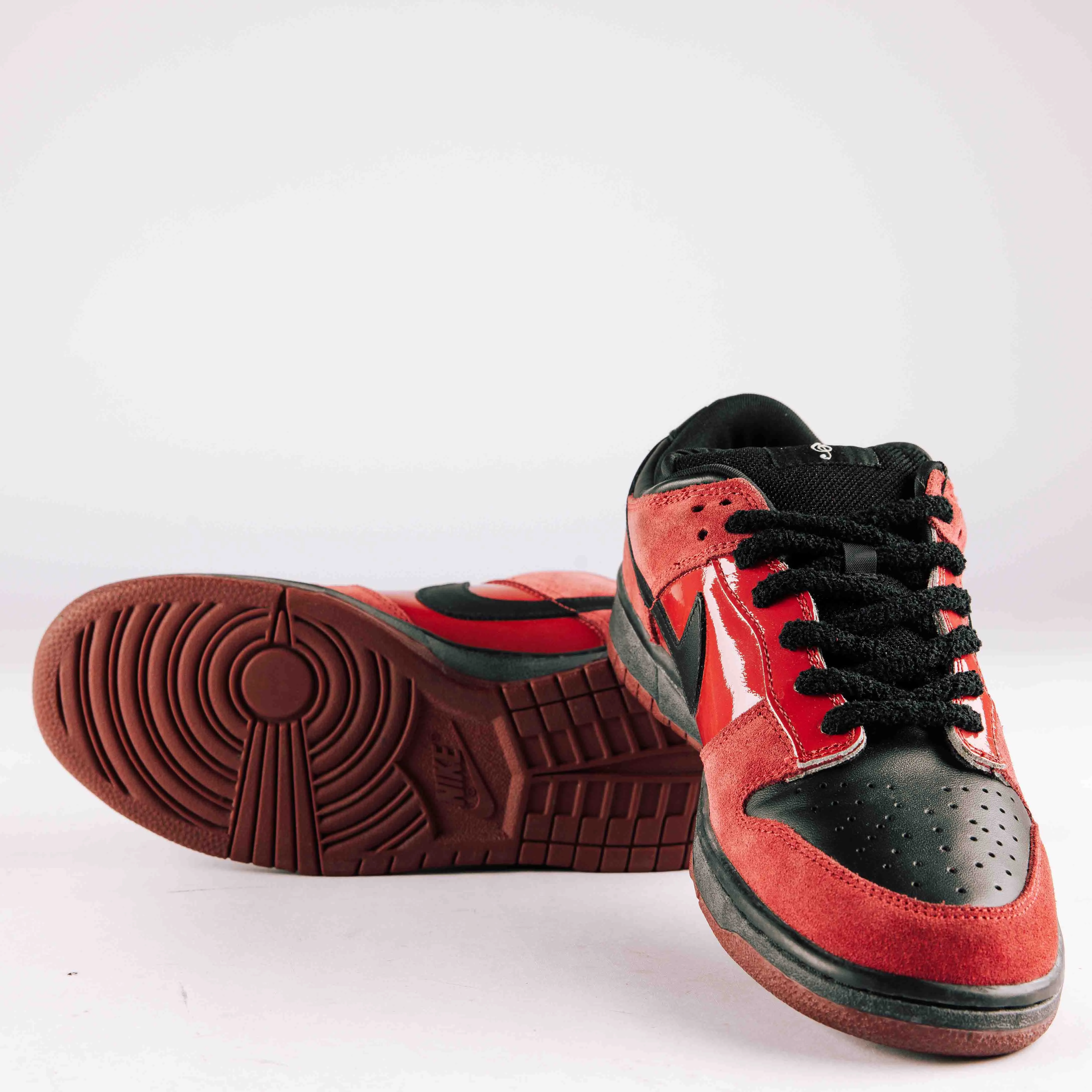 Nike SB Dunk Low Milli Vanilli - Used - 0188