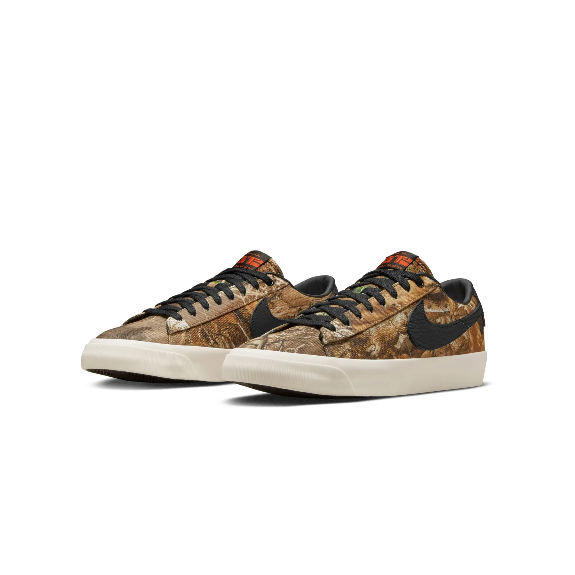 Nike SB Mens Blazer Low Pro GT Premium Shoes