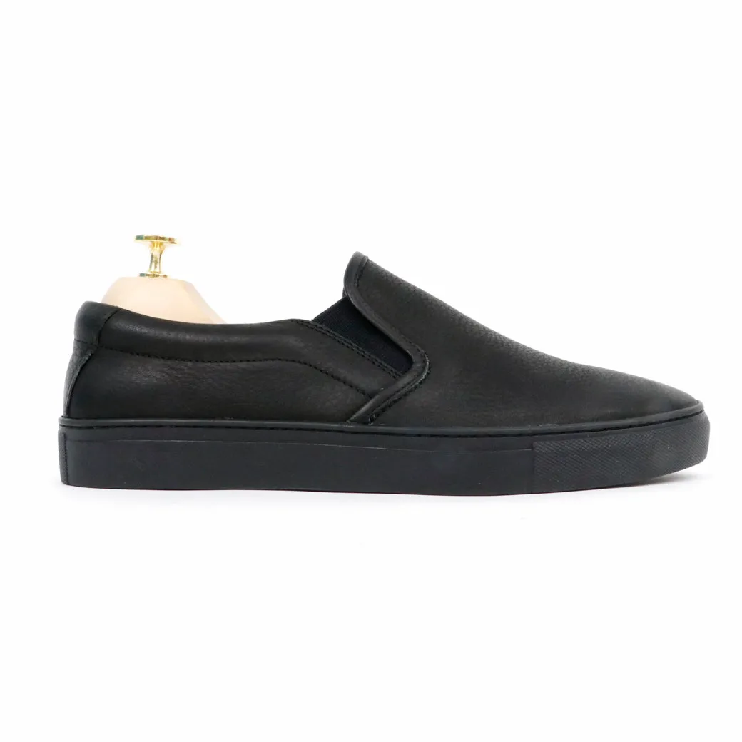 "The Common" Slip-On Sneaker Chamois Black