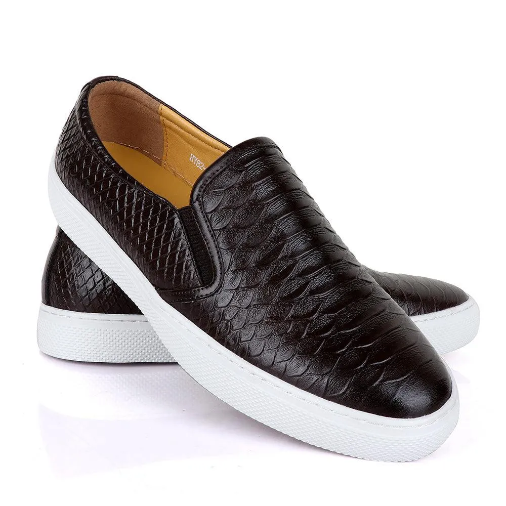 Terry Taylors Core Corporate Sneaker-Coffee